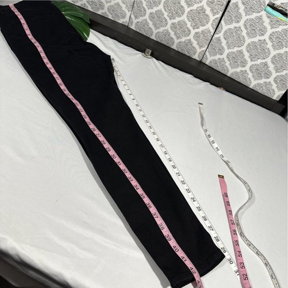 NEW‎ $129 Good American [ 18 ] Good Legs High Rise Skinny Jeans in Black - Picture 12 of 13